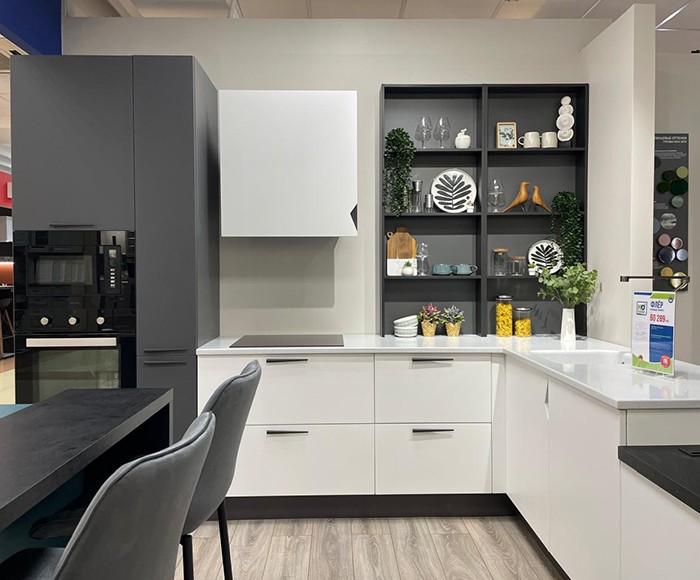 м. Теплый Стан